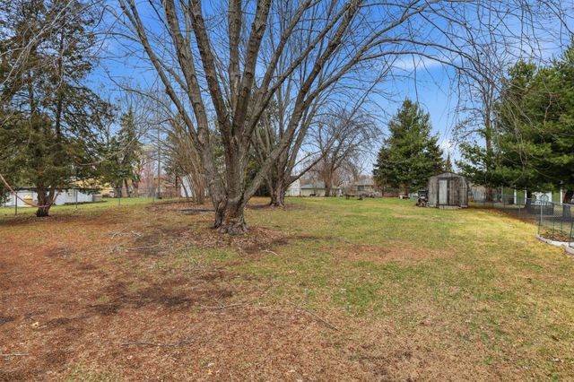 1057 Tamarack Lane, Lino Lakes, MN 55014