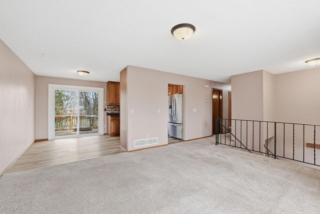 1057 Tamarack Lane, Lino Lakes, MN 55014