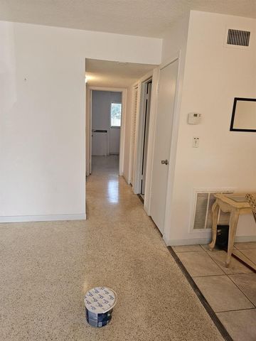 2348 Shelley Street 1, Clearwater, FL 33765