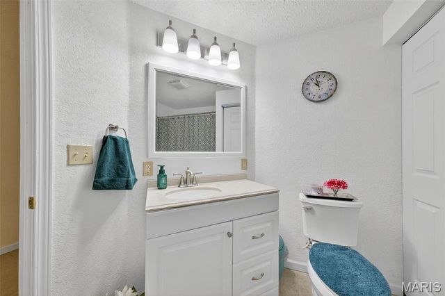 3557 Yellow Jasmine Drive, Bridgeton, MO 63044