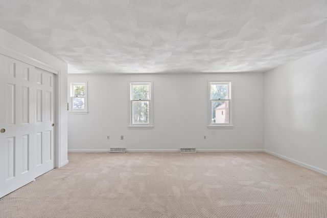 152 Wellman Ave. 152, Chelmsford, MA 01863