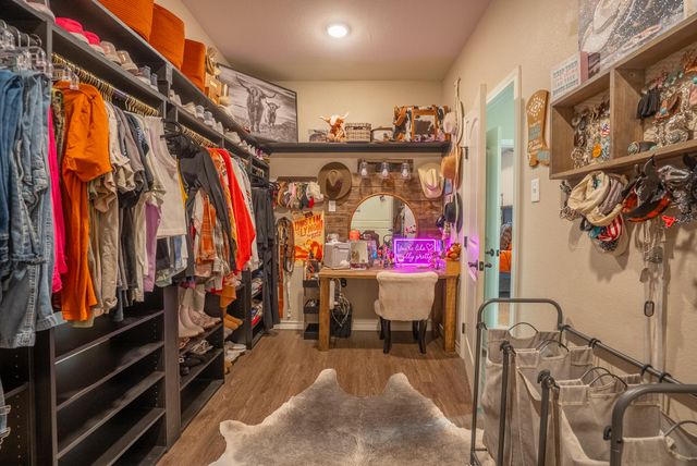 1865 S Concho Drive, San Angelo, TX 76904