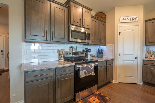 1865 S Concho Drive, San Angelo, TX 76904