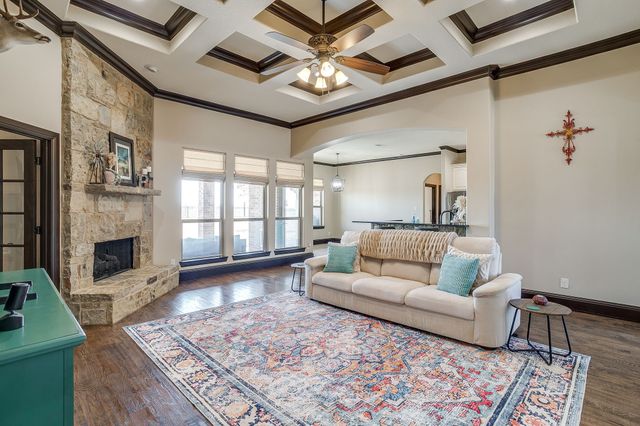 8613 Tuscan Way, Godley, TX 76044