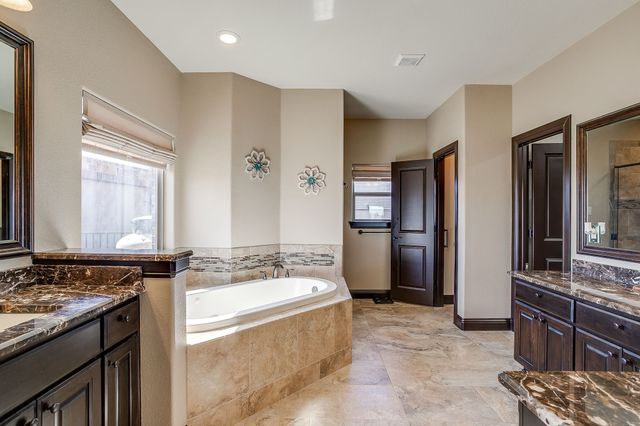 8613 Tuscan Way, Godley, TX 76044