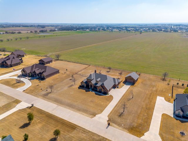 8613 Tuscan Way, Godley, TX 76044
