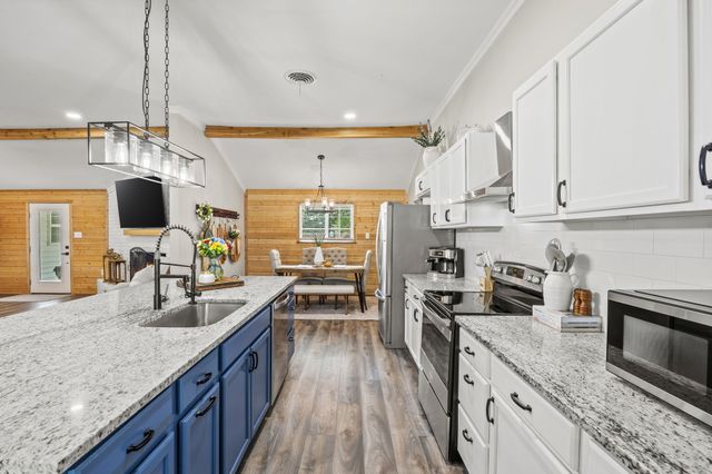 404 Paula, Mckinney, TX 75069