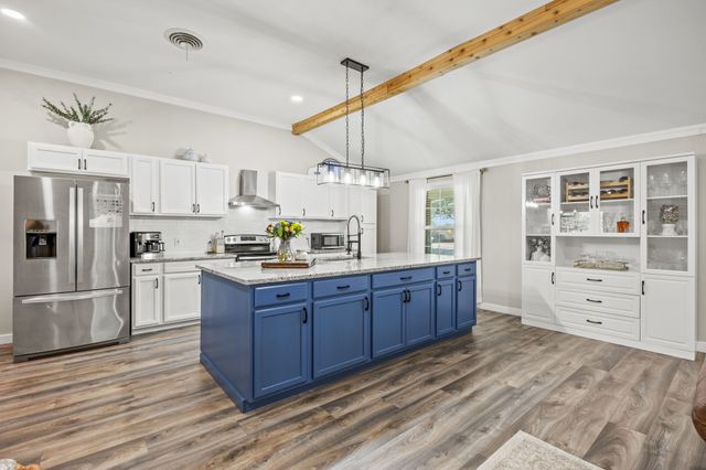 404 Paula, Mckinney, TX 75069