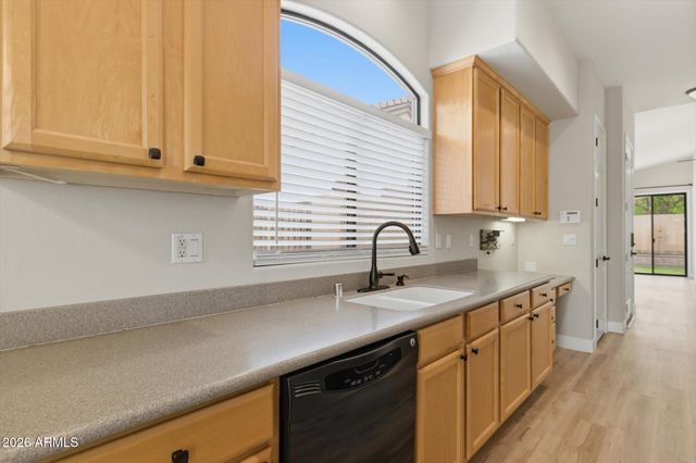 6535 N 14TH Place, Phoenix, AZ 85014