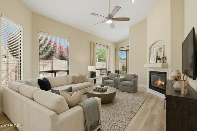 6535 N 14TH Place, Phoenix, AZ 85014