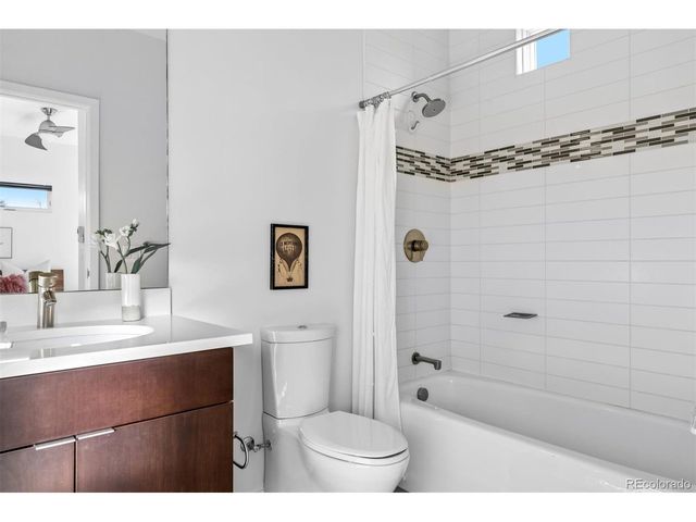 3216 Zuni St, Denver, CO 80211