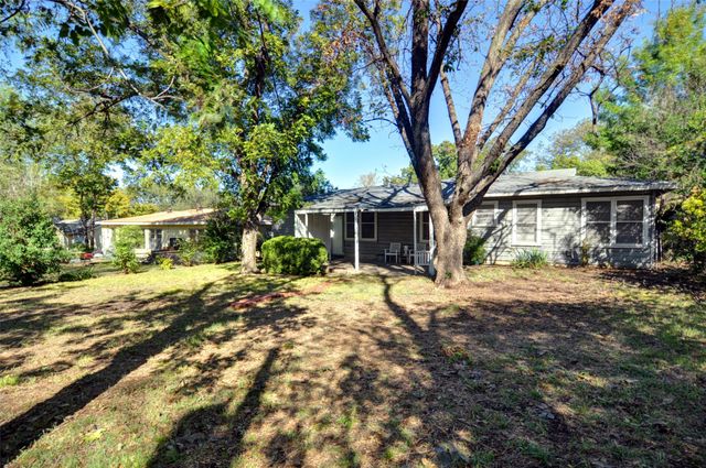 3367 Binyon Avenue, Fort Worth, TX 76133