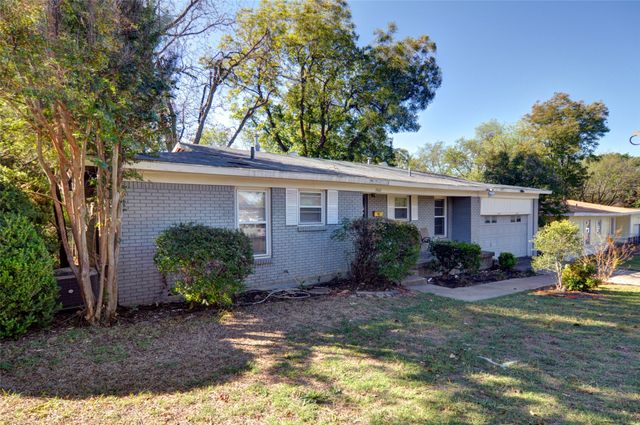 3367 Binyon Avenue, Fort Worth, TX 76133