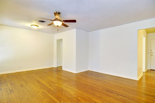 3367 Binyon Avenue, Fort Worth, TX 76133