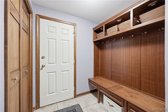 8265 Lisa Lane, Clarence, NY 14051