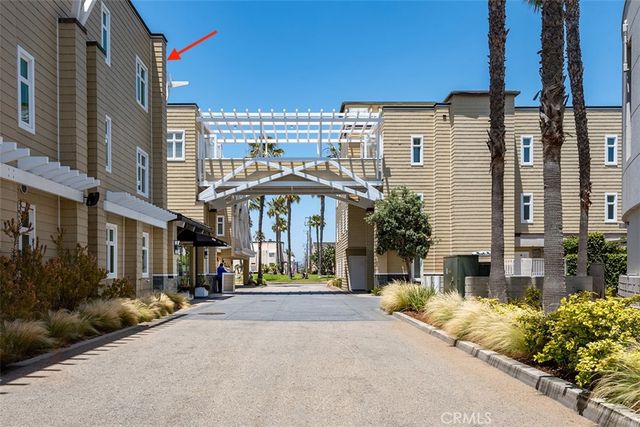 1300 The Strand 201, Hermosa Beach, CA 90254