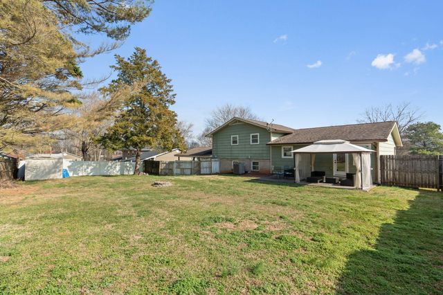 927 Tri Circle NE, Cleveland, TN 37312