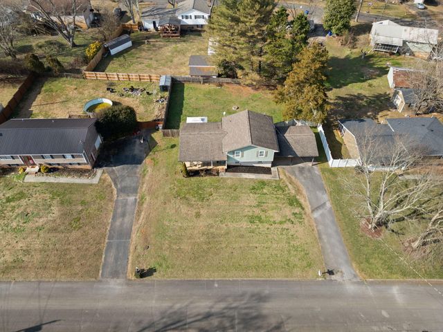 927 Tri Circle NE, Cleveland, TN 37312