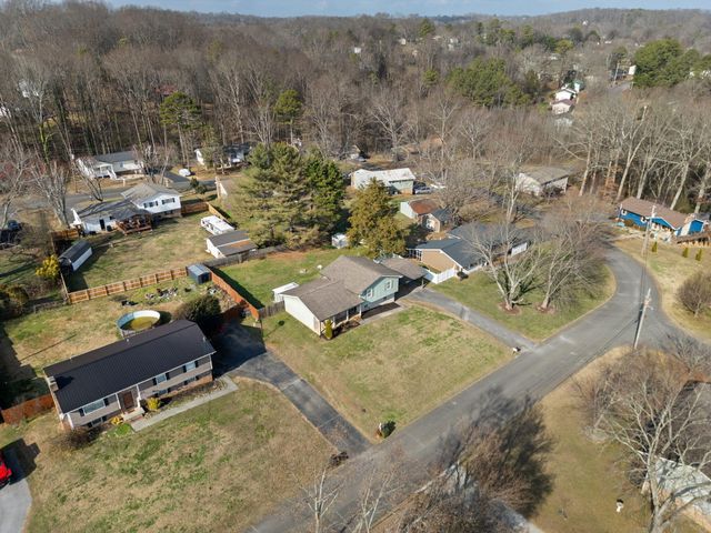 927 Tri Circle NE, Cleveland, TN 37312