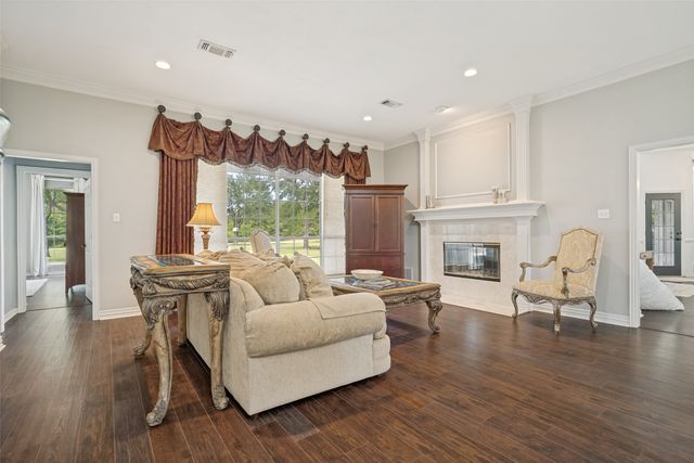 1701 Mcdavid Court, Aledo, TX 76008