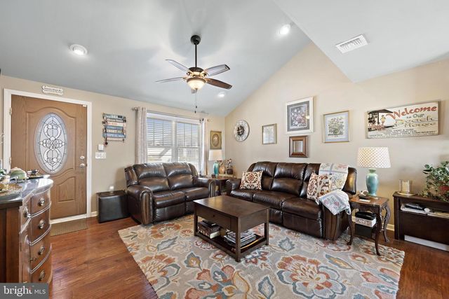 52 DIANE ROAD, Manahawkin, NJ 08050