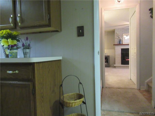 73 Foxcroft Drive, Hamburg, NY 14075