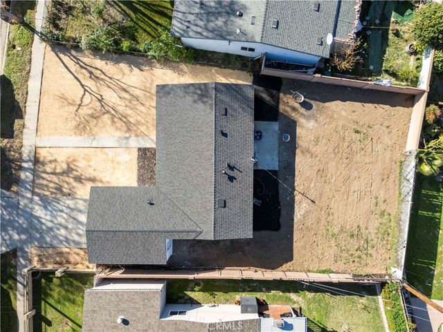 19017 Drycliff Street, Canyon Country, CA 91351