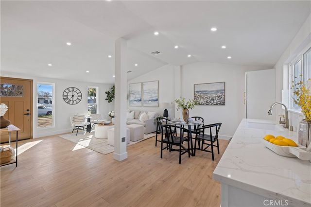 19017 Drycliff Street, Canyon Country, CA 91351