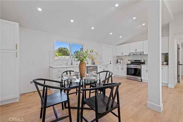 19017 Drycliff Street, Canyon Country, CA 91351