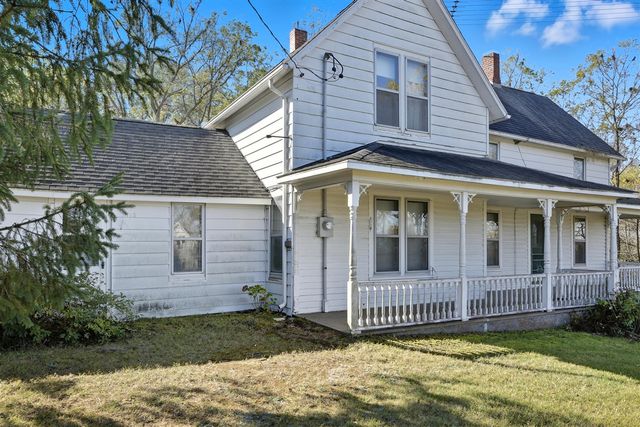 1765 W Fleck Road, Six Lakes, MI 48886