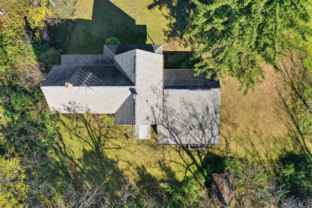 1765 W Fleck Road, Six Lakes, MI 48886