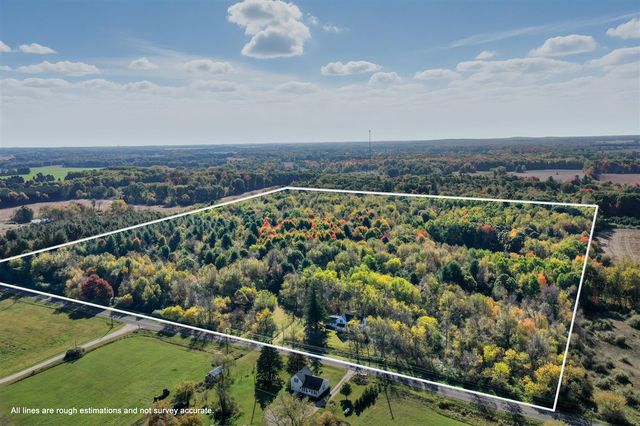 1765 W Fleck Road, Six Lakes, MI 48886