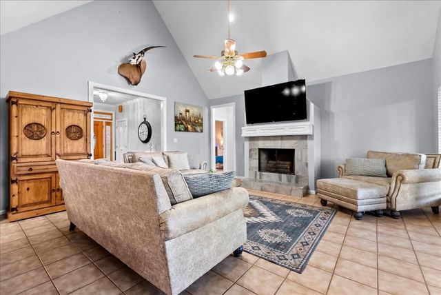 2320 Terrace Drive, Baytown, TX 77521