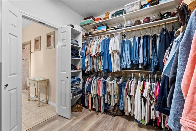 2320 Terrace Drive, Baytown, TX 77521