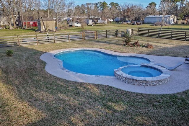 2320 Terrace Drive, Baytown, TX 77521