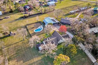 2320 Terrace Drive, Baytown, TX 77521