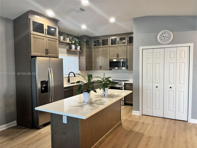 13941 SW 136th Pl 13941, Miami, FL 33186