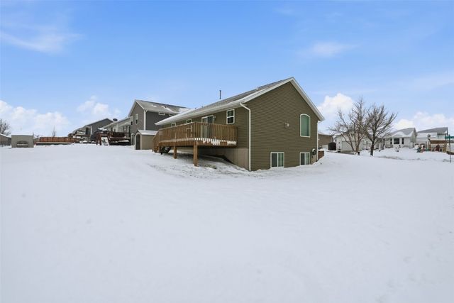 6601 Ohio Street SW, Cedar Rapids, IA 52404