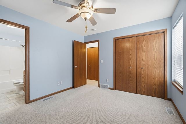 6601 Ohio Street SW, Cedar Rapids, IA 52404