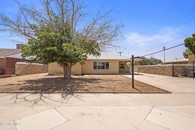 8104 DEMPSEY Avenue, El Paso, TX 79925