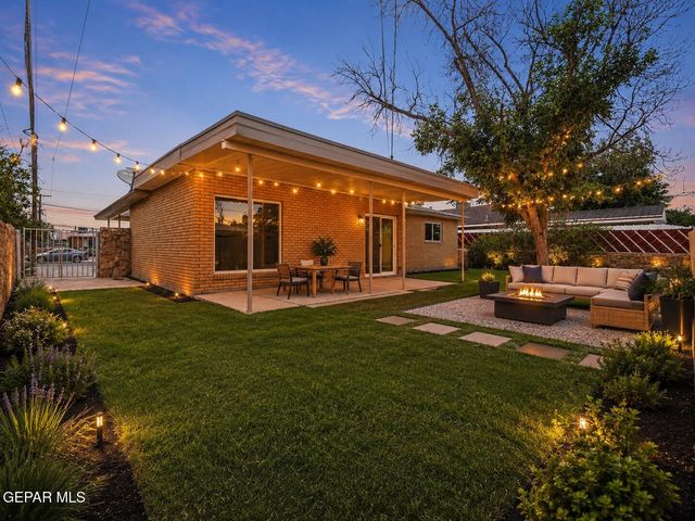 8104 DEMPSEY Avenue, El Paso, TX 79925