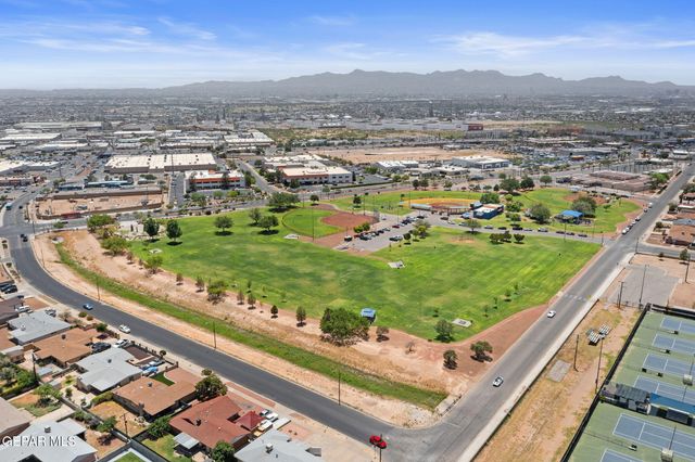 8104 DEMPSEY Avenue, El Paso, TX 79925