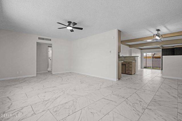 8104 DEMPSEY Avenue, El Paso, TX 79925