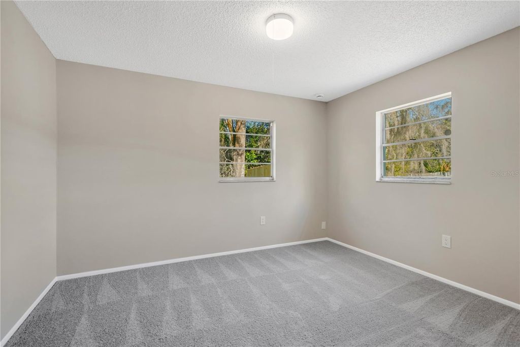 Image 22 of property listing at 12526 LACEY DRIVE, New Port Richey, FL 34654