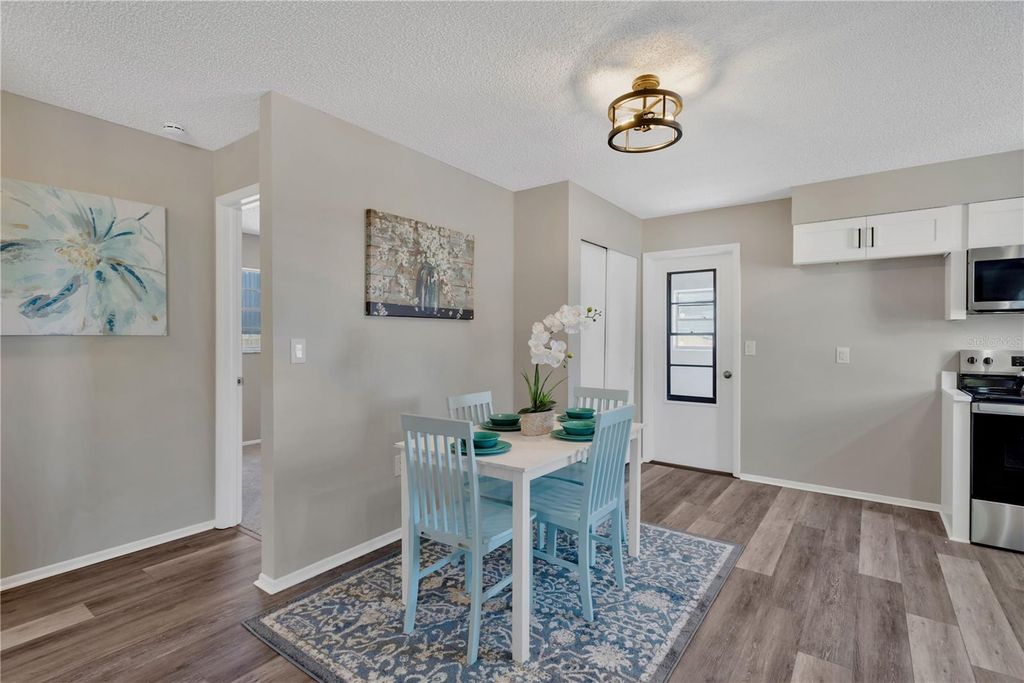 Image 6 of property listing at 12526 LACEY DRIVE, New Port Richey, FL 34654