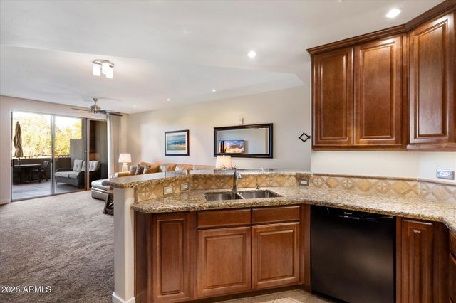 15802 N 71ST Street 203, Scottsdale, AZ 85254