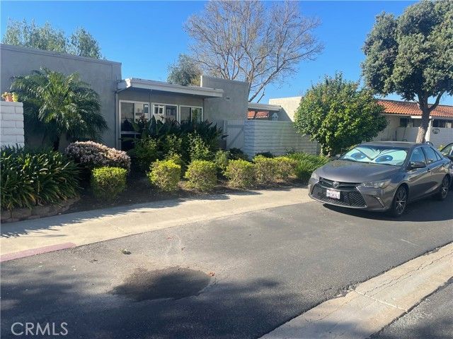 2189 VIA MARIPOSA EAST R, Laguna Woods, CA 92637