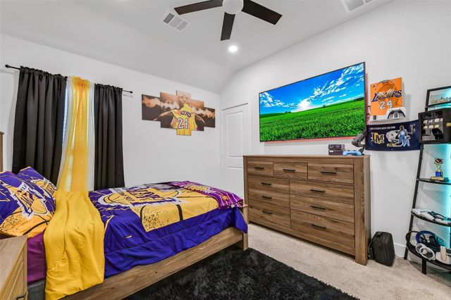 4905 Finns Landing Street, League City, TX 77573