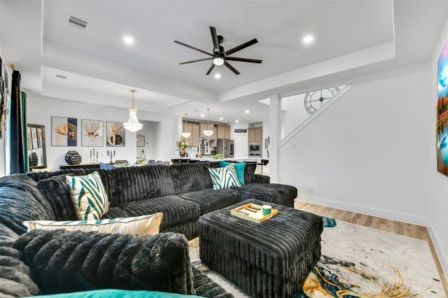 4905 Finns Landing Street, League City, TX 77573