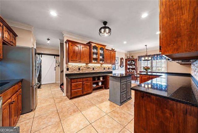 3204 Reavis Mountain Road, Ball Ground, GA 30107